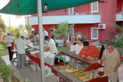 CLUB WEST GARDEN фото 3