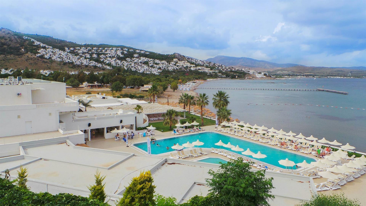 CLUB SARDINIA (EX. COCOS THE CLUB)