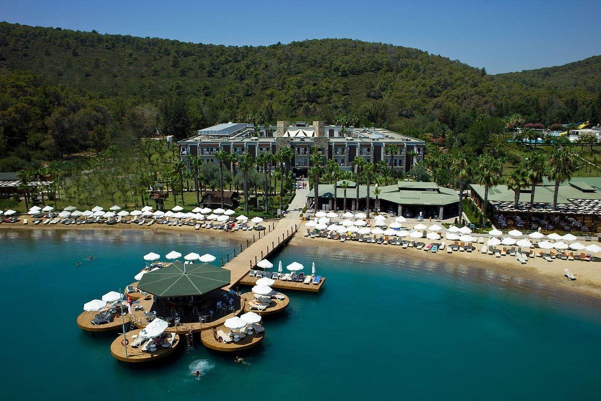 GREEN BAY RESORT (EX. CRYSTAL GREEN BAY RESORT & SPA)