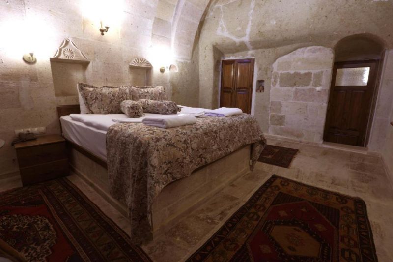 ELIZ CAVE HOUSE фото 6