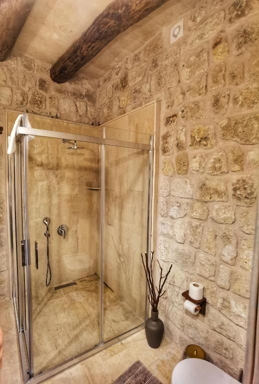 ELYSION CAVE SUITES фото 4