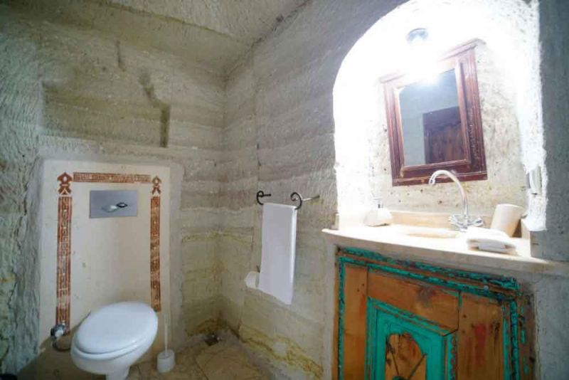 EMILYS CAVE HOUSE BOUTIQUE фото 7