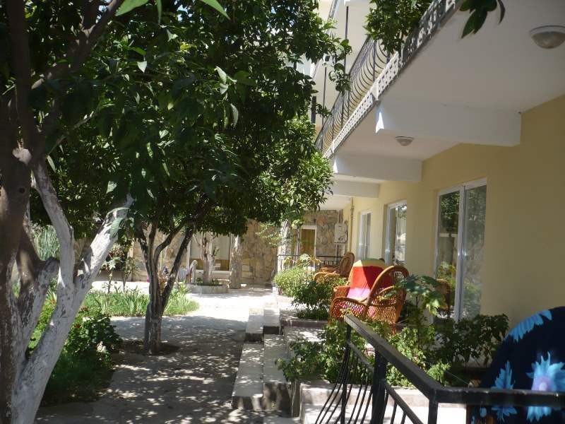 ENDAM GARDEN HOTEL фото 3