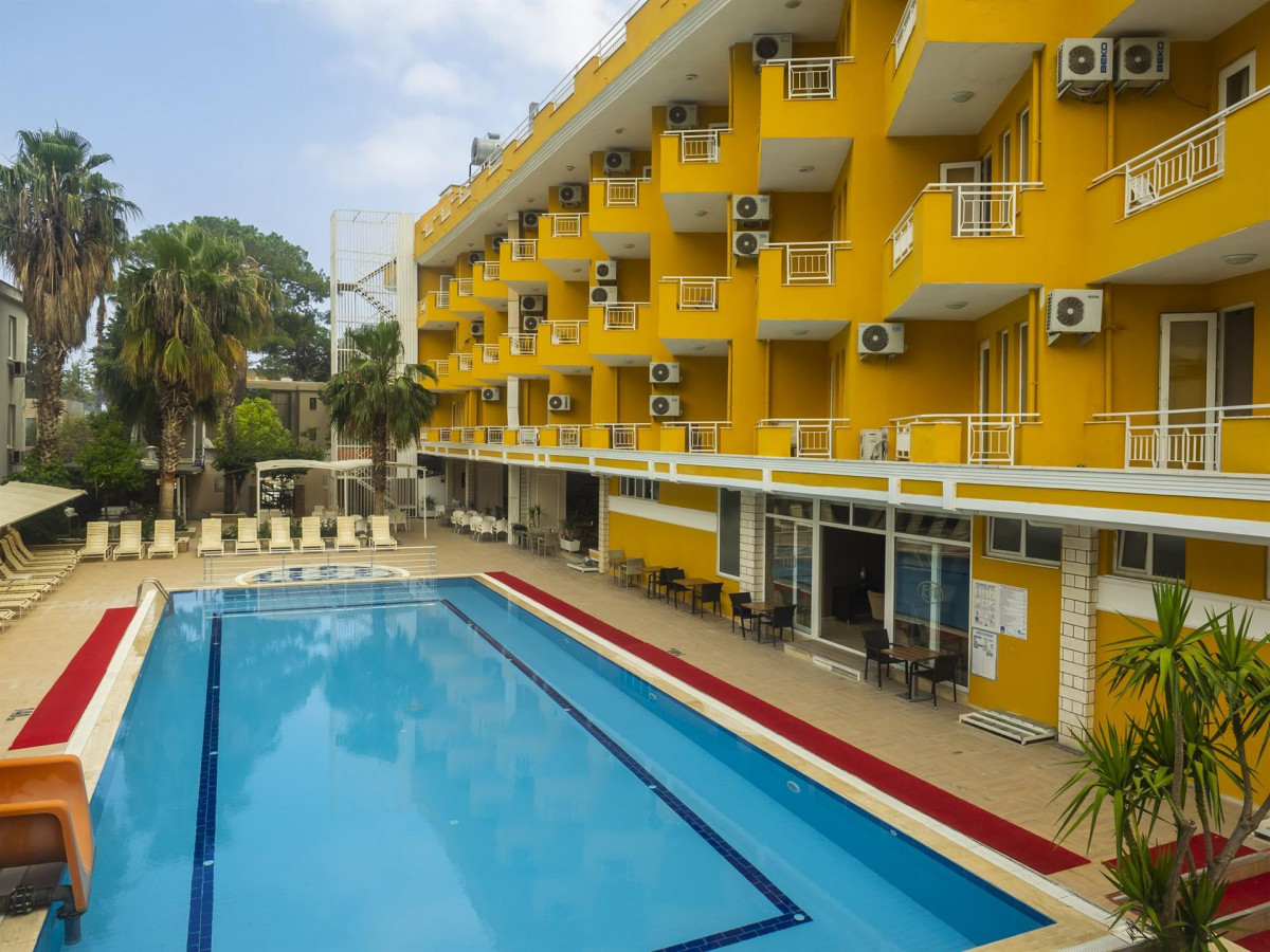 NEX ROYAL BEACH HOTEL (EX. VOGUE ROYAL) фото 2