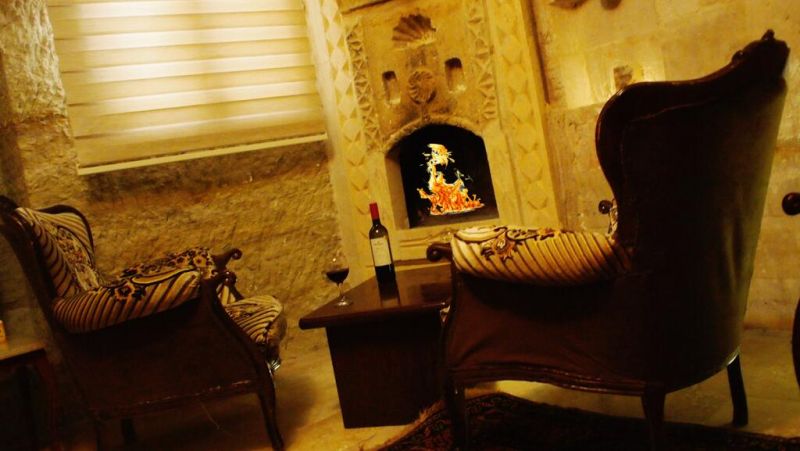 FAMILY CAVE SUITES фото 4