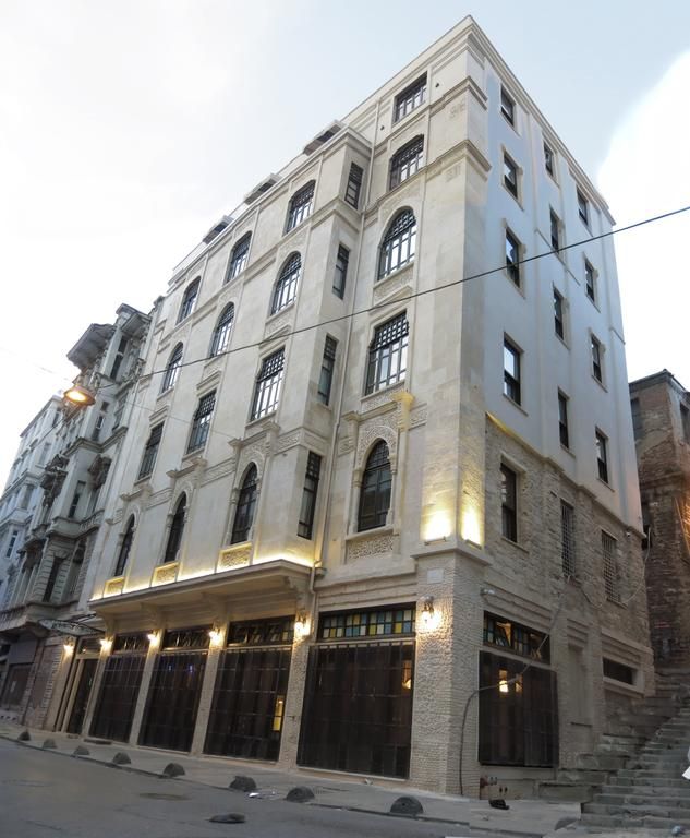 GALATAHAN HOTEL