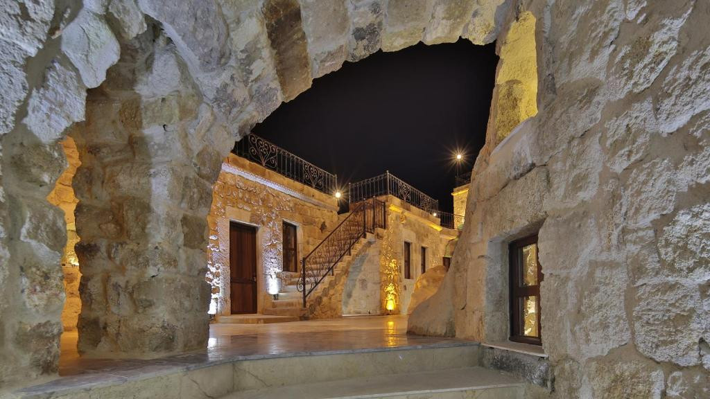 GOLDEN CAVE SUITES фото 8