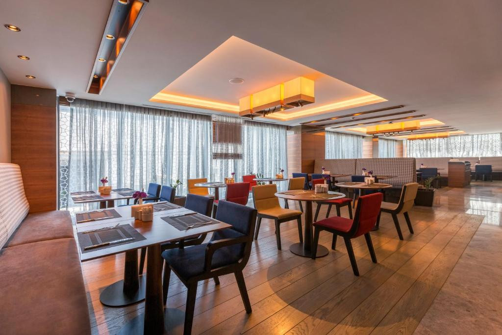 GOLDEN TULIP ISTANBUL BAYRAMPASA фото 3