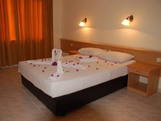GRAND HORIZON APARTHOTEL