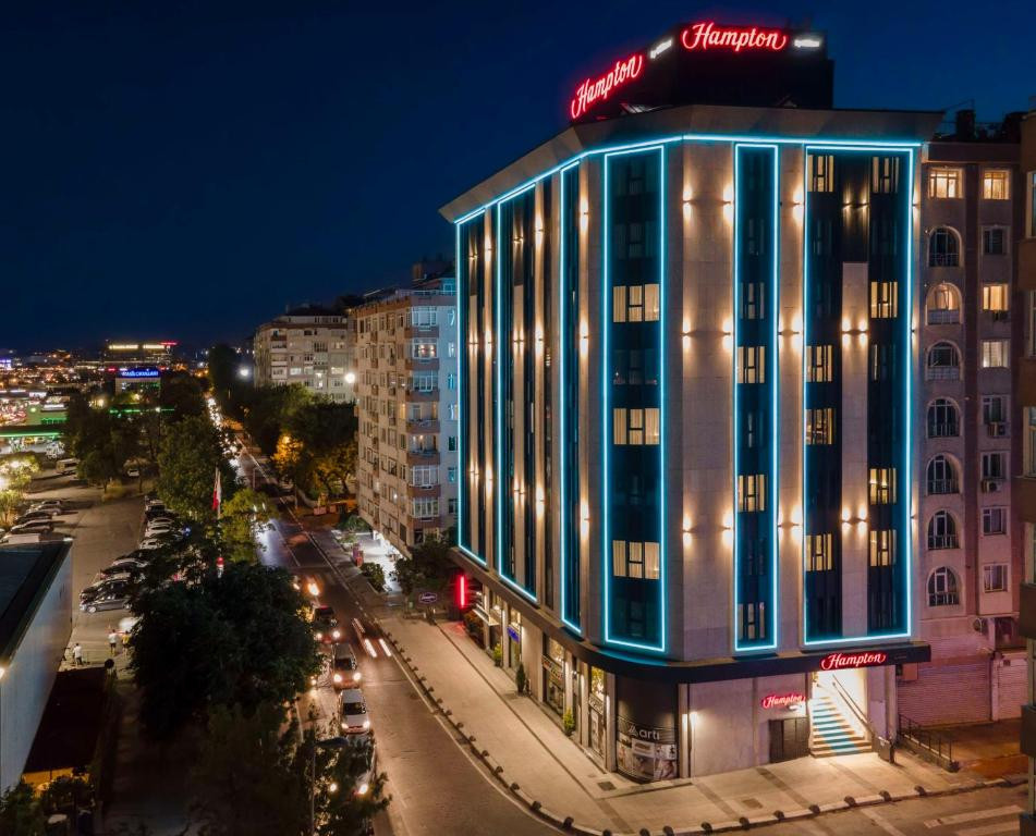 HAMPTON BY HILTON ISTANBUL MERTER