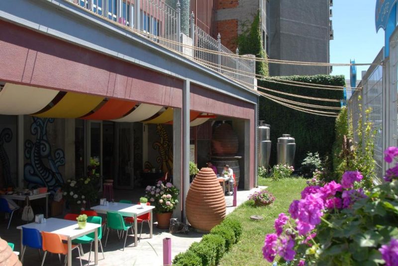 HAN HOTEL