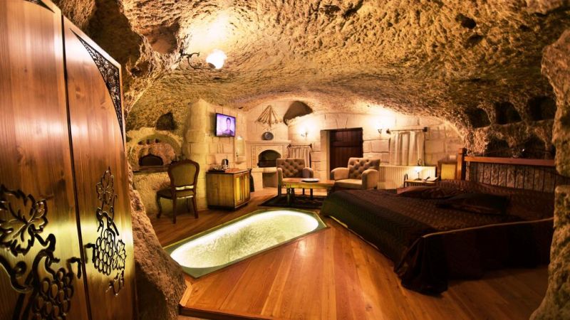 HARMAN CAVE HOTEL фото 2