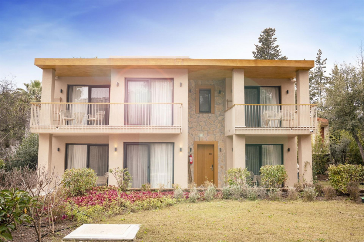 HELIS SUITES BITEZ фото 5
