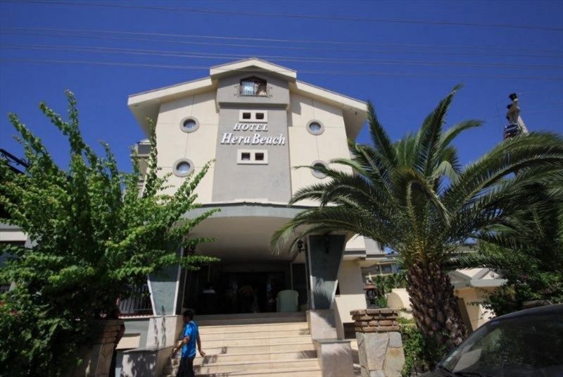 HERA BEACH HOTEL фото 4