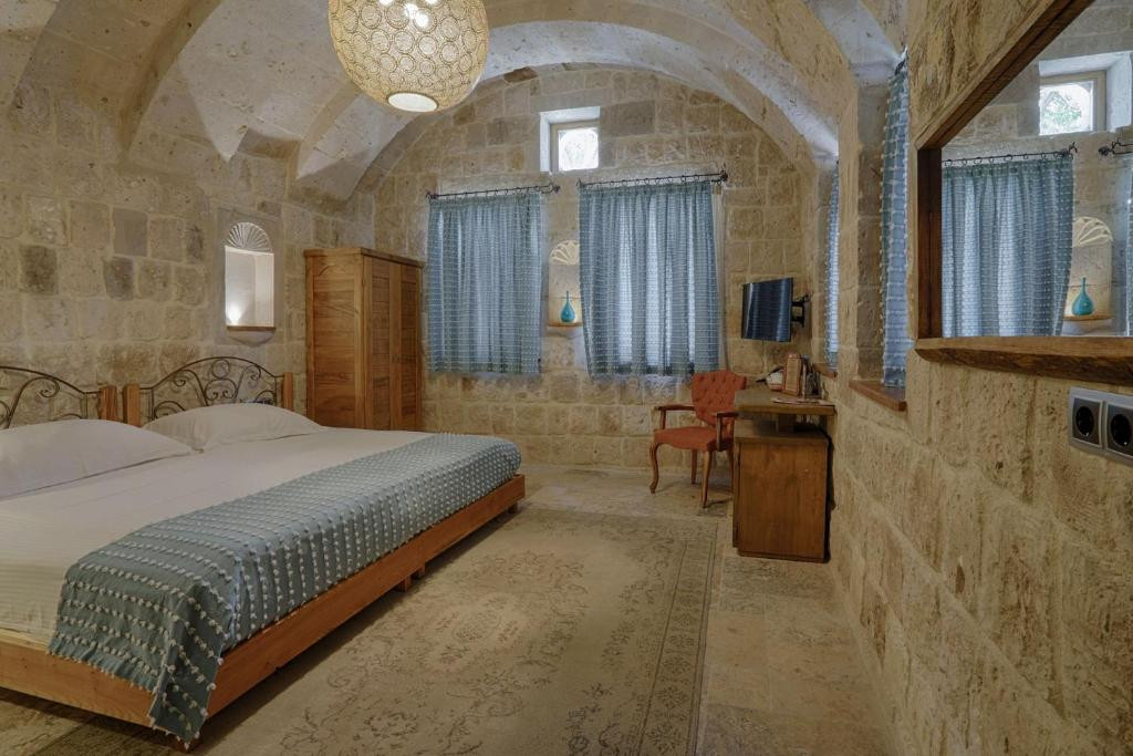 HERA CAVE SUITES фото 6