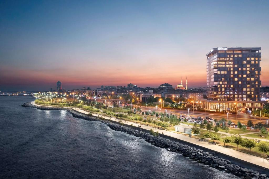 HILTON ISTANBUL BAKIRKOY фото 3