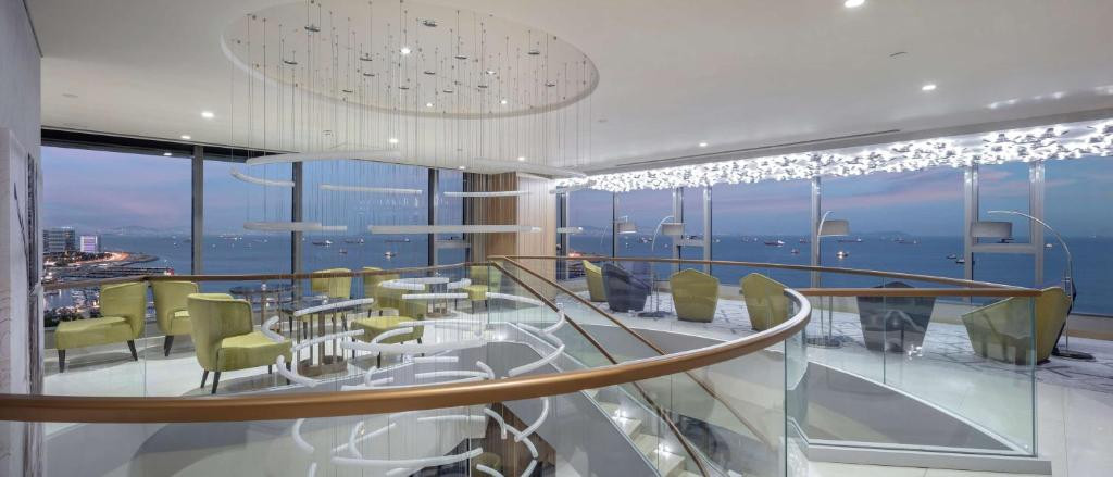 HILTON ISTANBUL BAKIRKOY фото 4