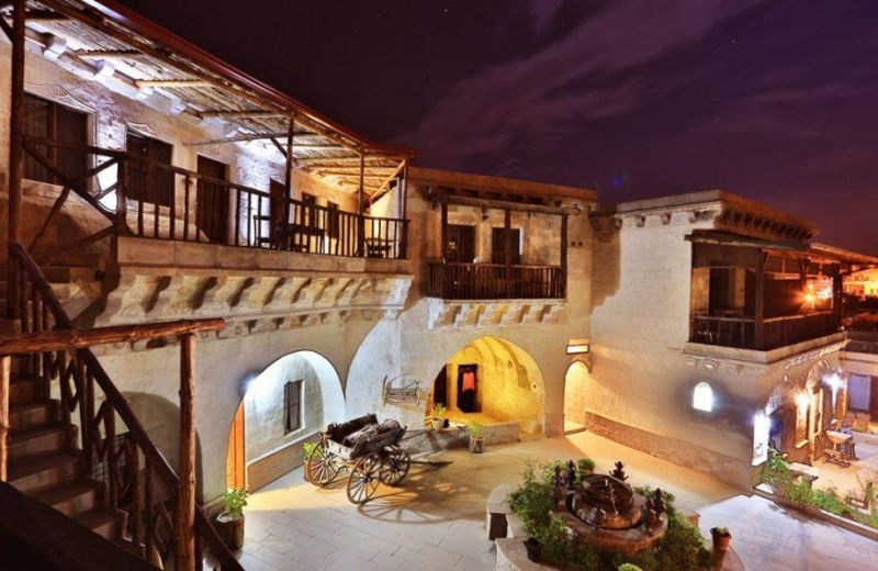 HOLIDAY CAVE (EX. FLINTSTONES HOLIDAY CAVE) фото 3