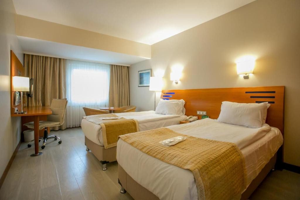 HOLIDAY INN ISTANBUL CITY TOPKAPI фото 6