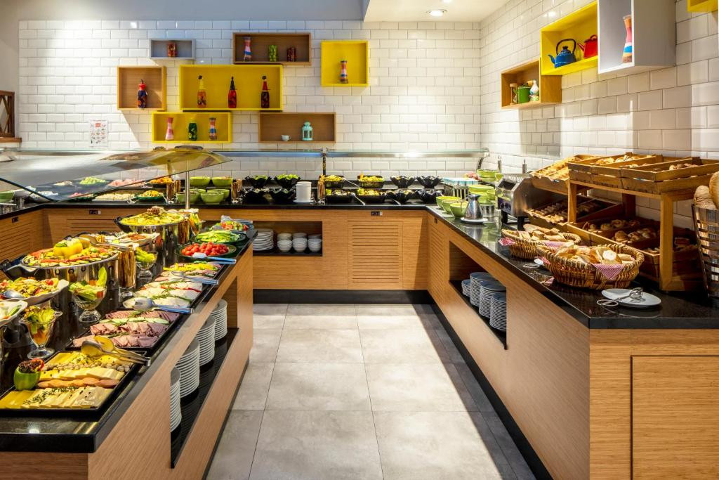 HOLIDAY INN SISLI фото 4