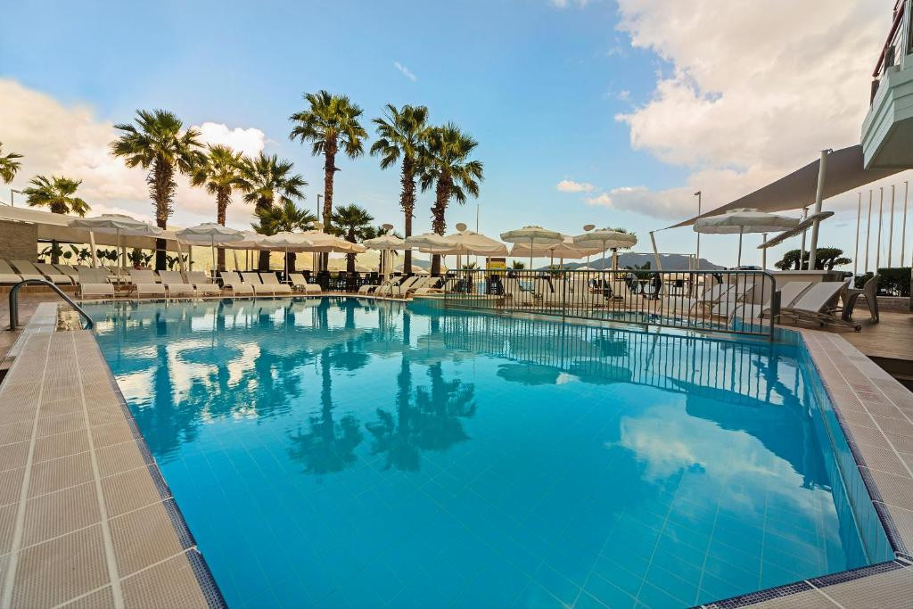POSEIDON HOTEL ADULTS ONLY 16+ фото 5