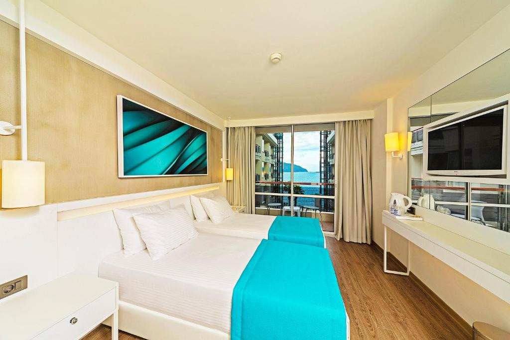 POSEIDON HOTEL ADULTS ONLY 16+ фото 7