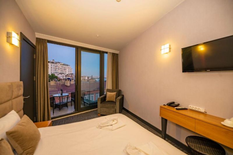 HOTEL V PLUS TAKSIM фото 2