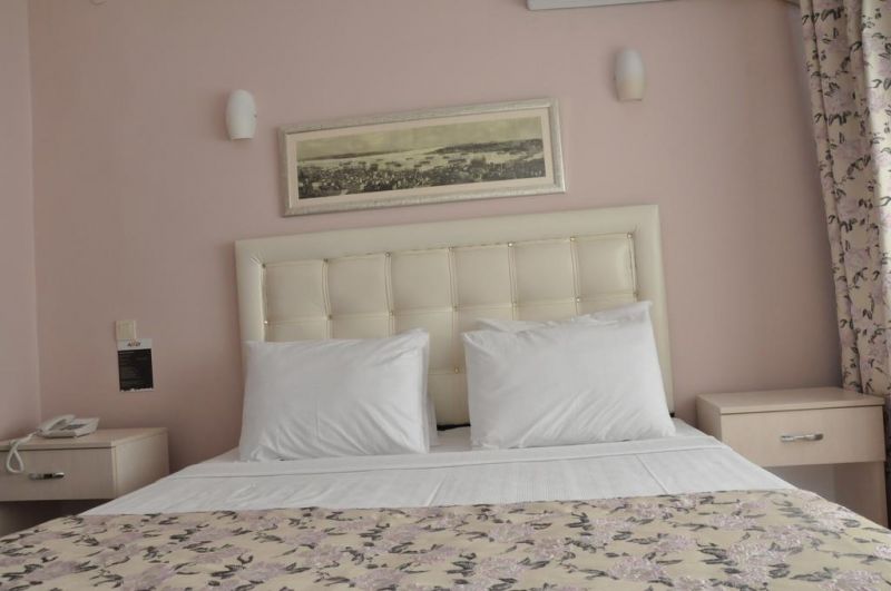 HUXLEY HOTEL OLD CITY фото 4