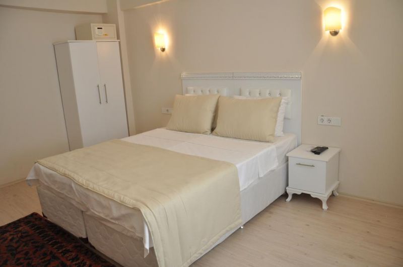 HUXLEY HOTEL OLD CITY фото 7