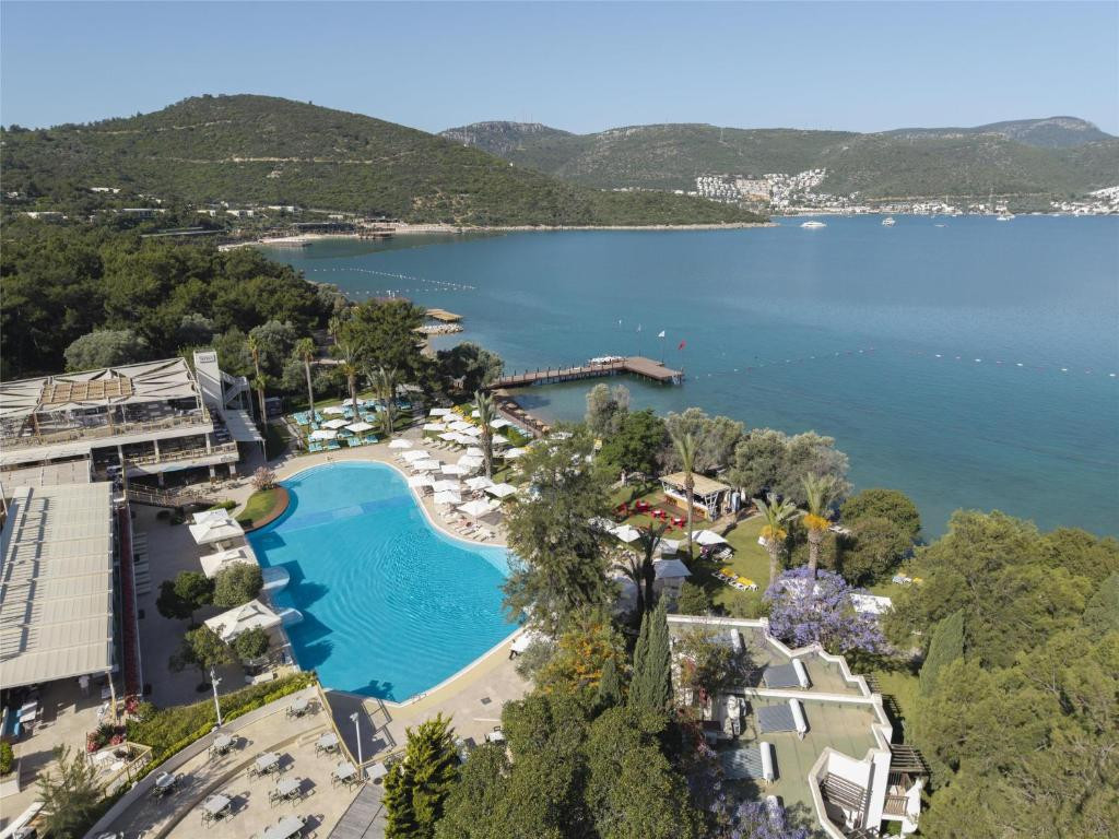 DOUBLETREE BY HILTON BODRUM ISIL CLUB RESORT фото 8