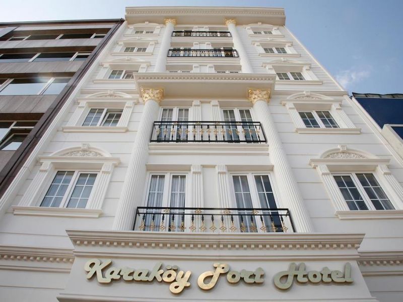 KARAKOY PORT HOTEL