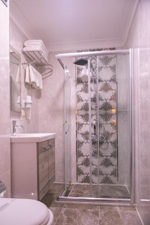KARAMANS SIRKECI SUITES HOTEL  фото 2