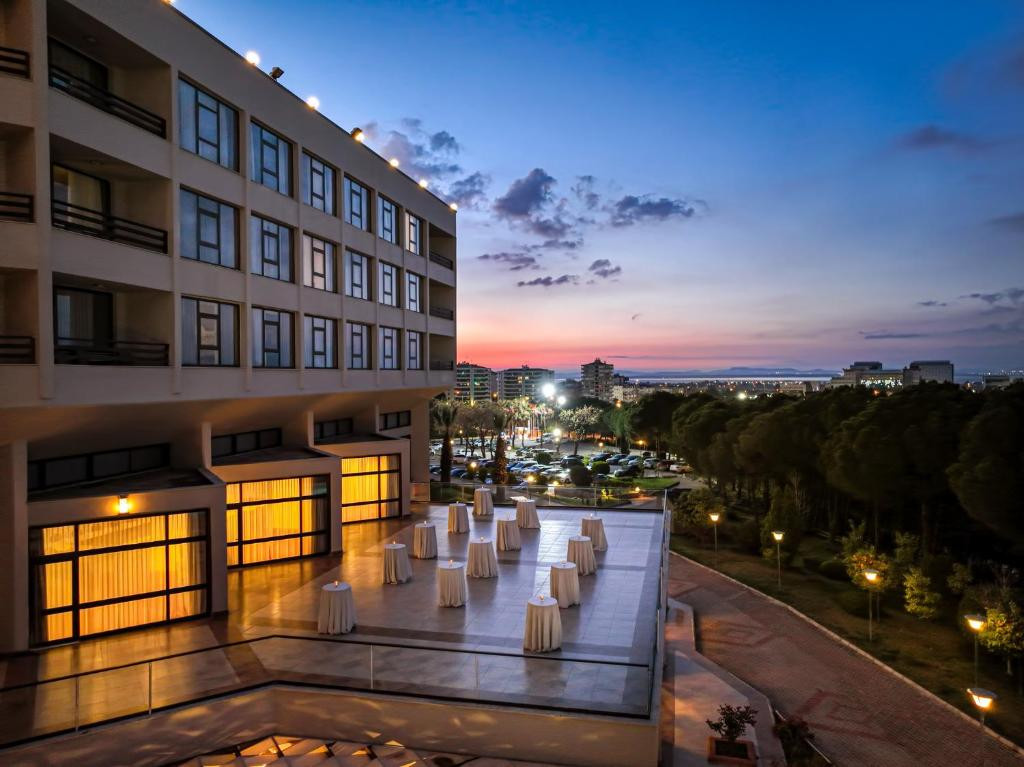 KAYA IZMIR THERMAL & CONVENTION