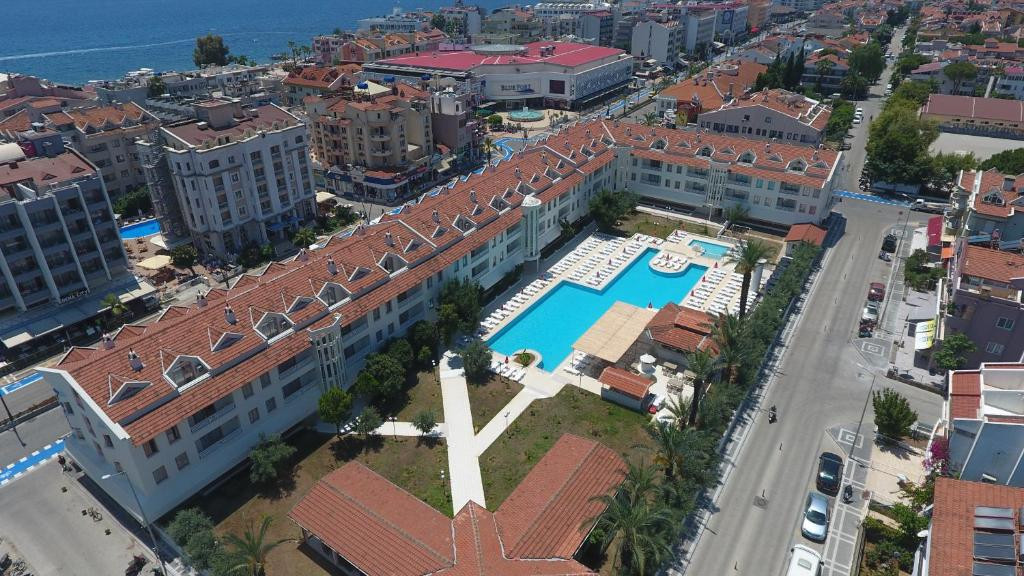 KOCER CLUB APARTMENTS