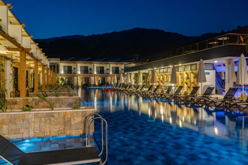 L HOTEL SARIGERME BOUTIQUE фото 3