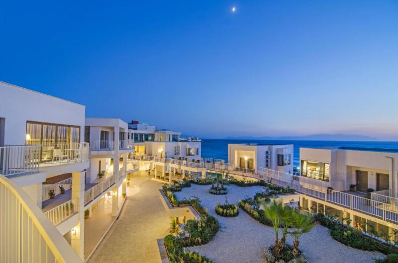 LADIES BEACH RESIDENCE FAMILY SUITES фото 4