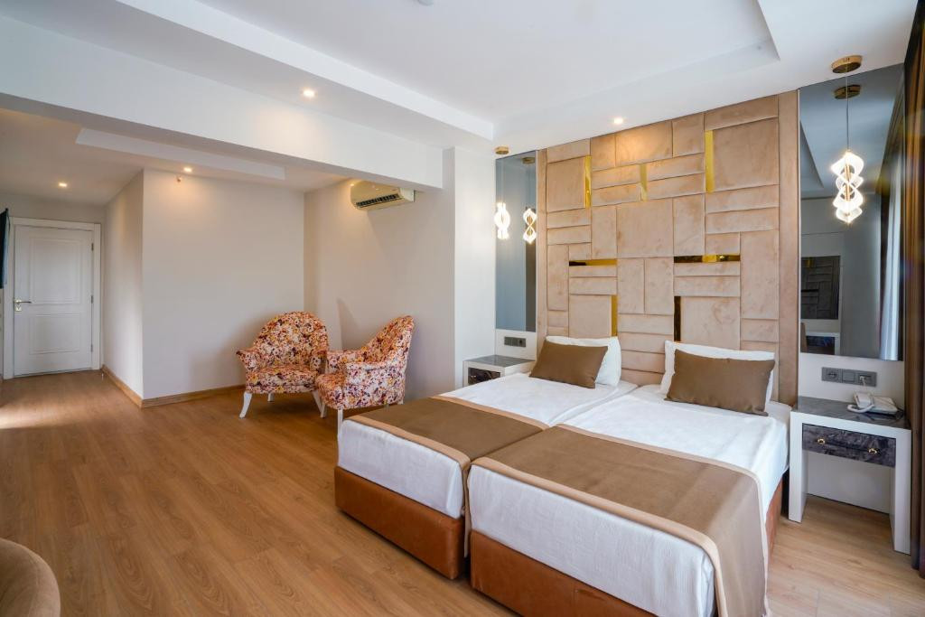 LARA GARDEN HOTEL фото 2