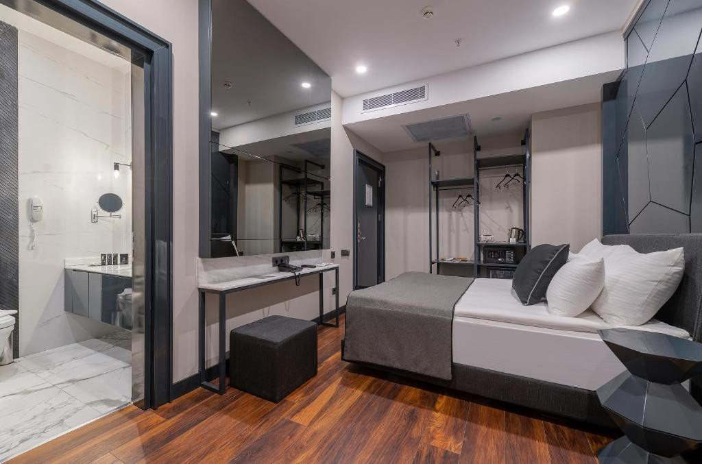 LUCKY MONKEY HOTEL BOUTIQUE фото 3