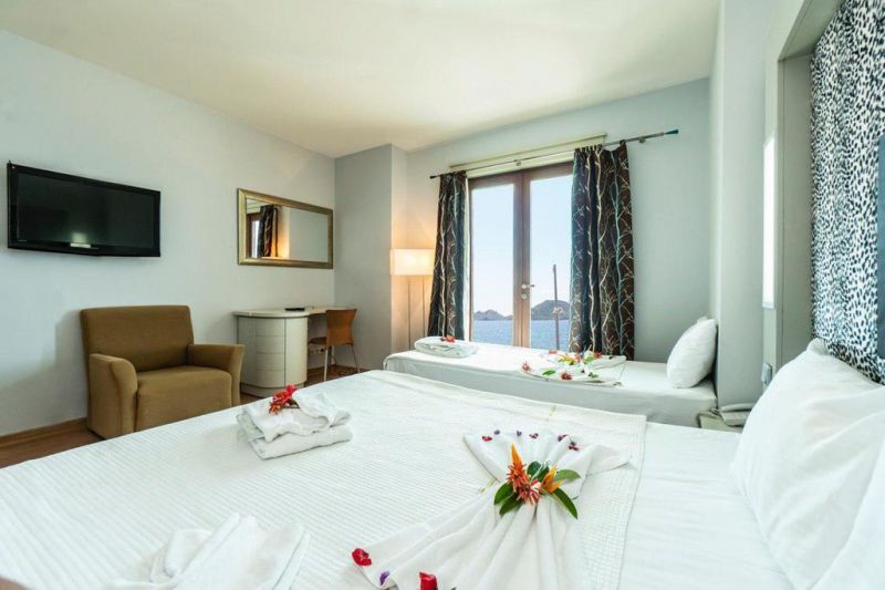 MAIRA BEACH HOTEL фото 6