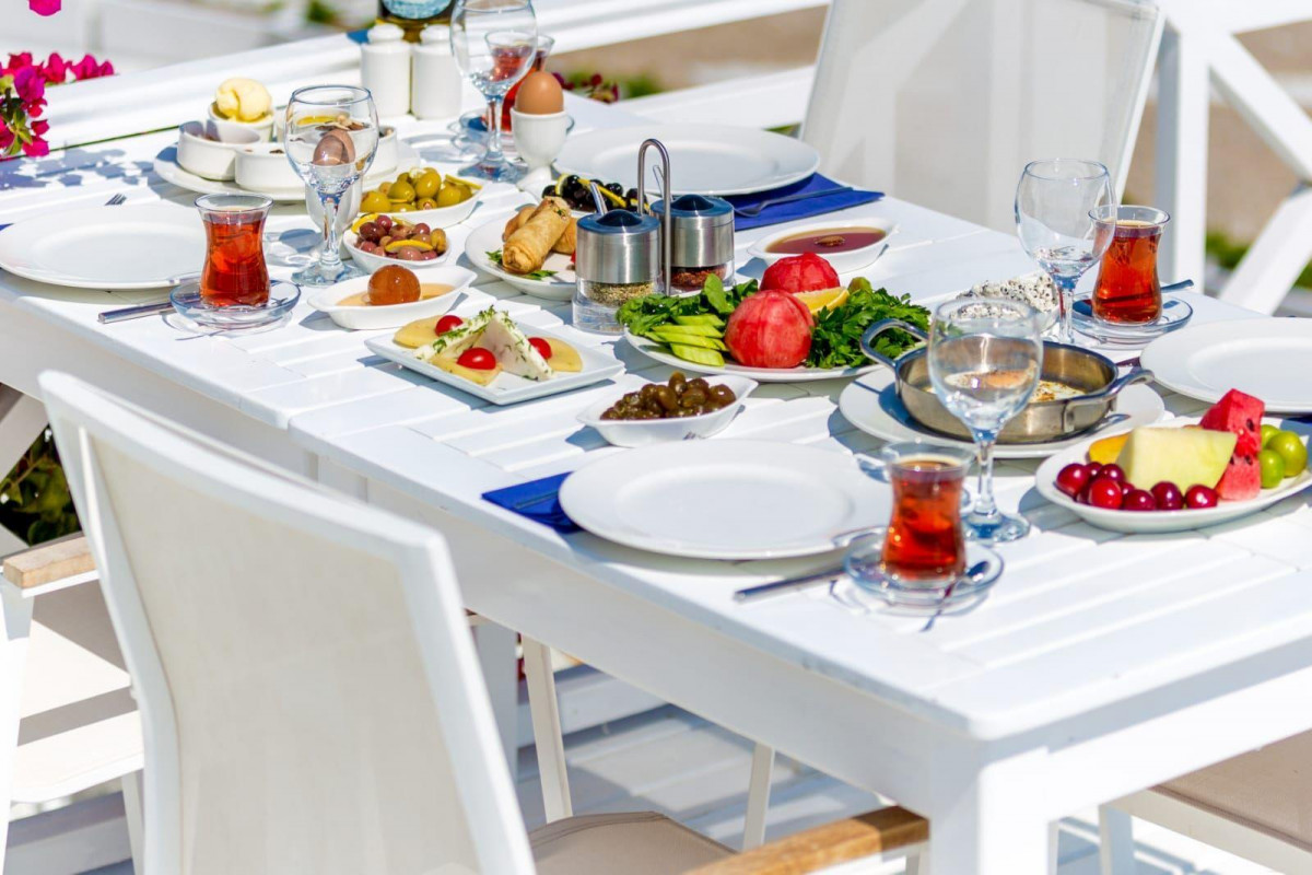 MAVI BEYAZ HIGHCLASS BOUTIQUE фото 5