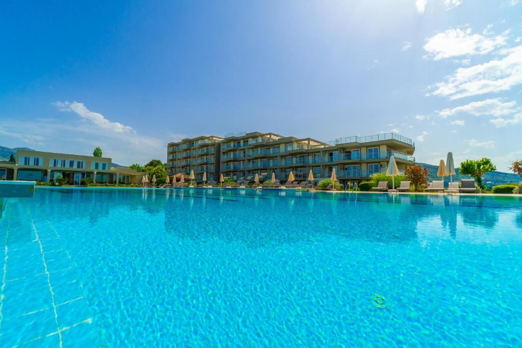 KARYA FAMILY RESORT (EX. PARADISE RESORT OZDERE) фото 2