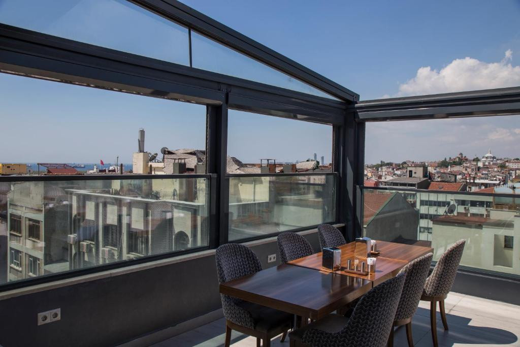 THE MERETTO HOTEL LALELI