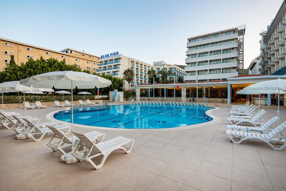 CLUB HOTEL MIRABELL