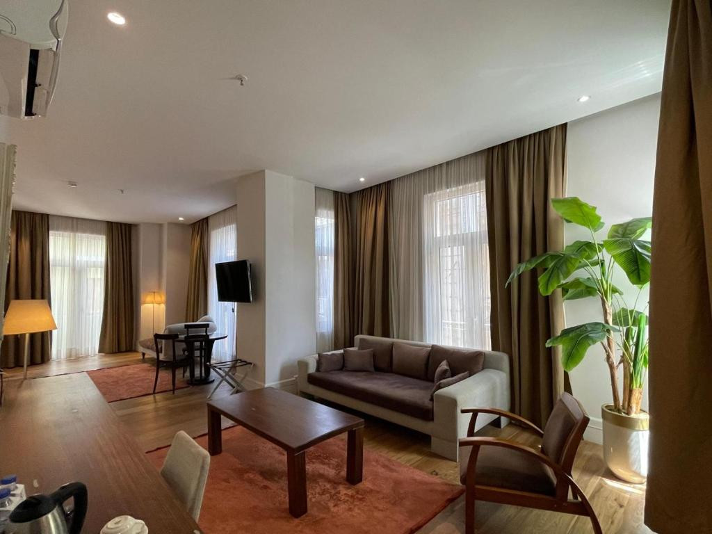MISAFIR SUITES 8 ISTANBUL фото 7