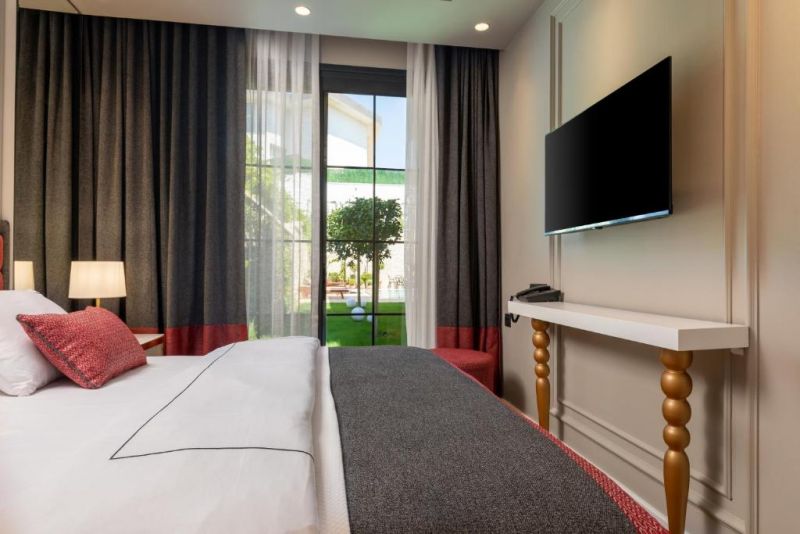 MOTIF HOTEL фото 3