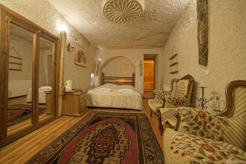 MYSTERIOUS CAVE SUITES фото 3