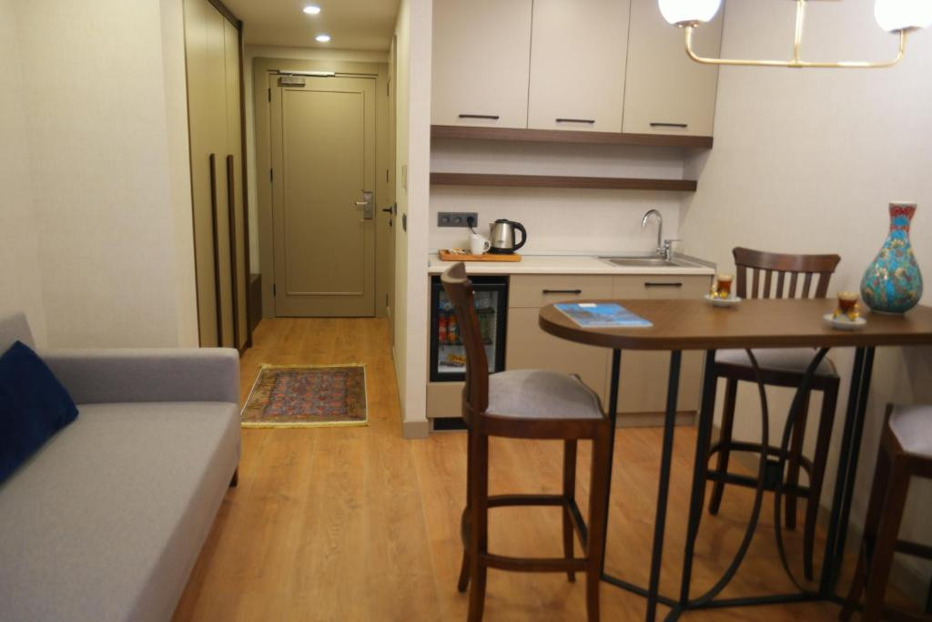 NEVI HOTEL BOUTIQUE фото 8