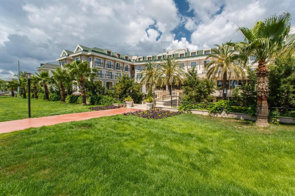 LUCIDA BEACH HOTEL фото 8