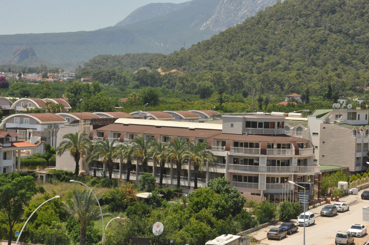 PALMET PARK HOTEL