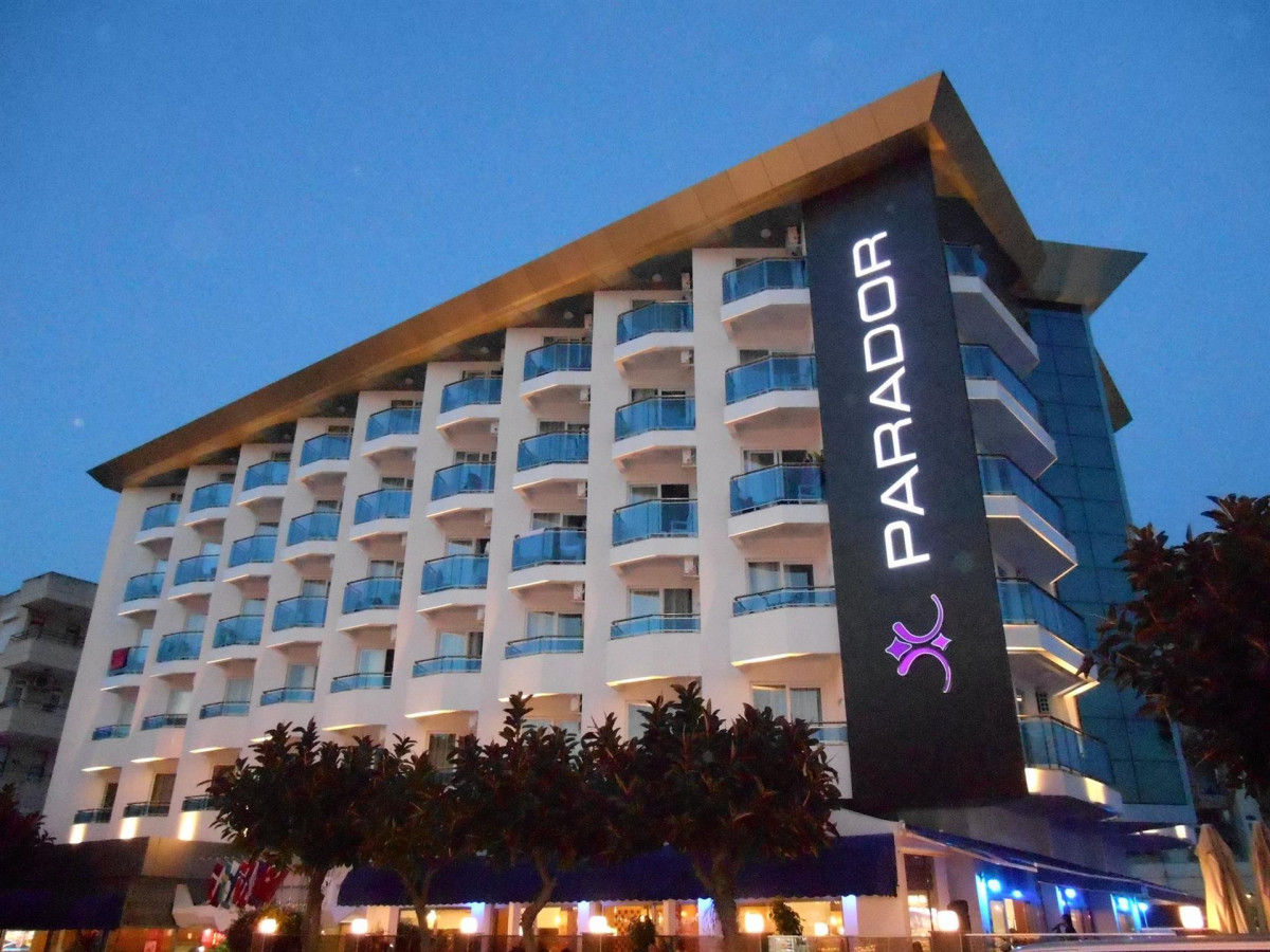 PARADOR BEACH HOTEL фото 3